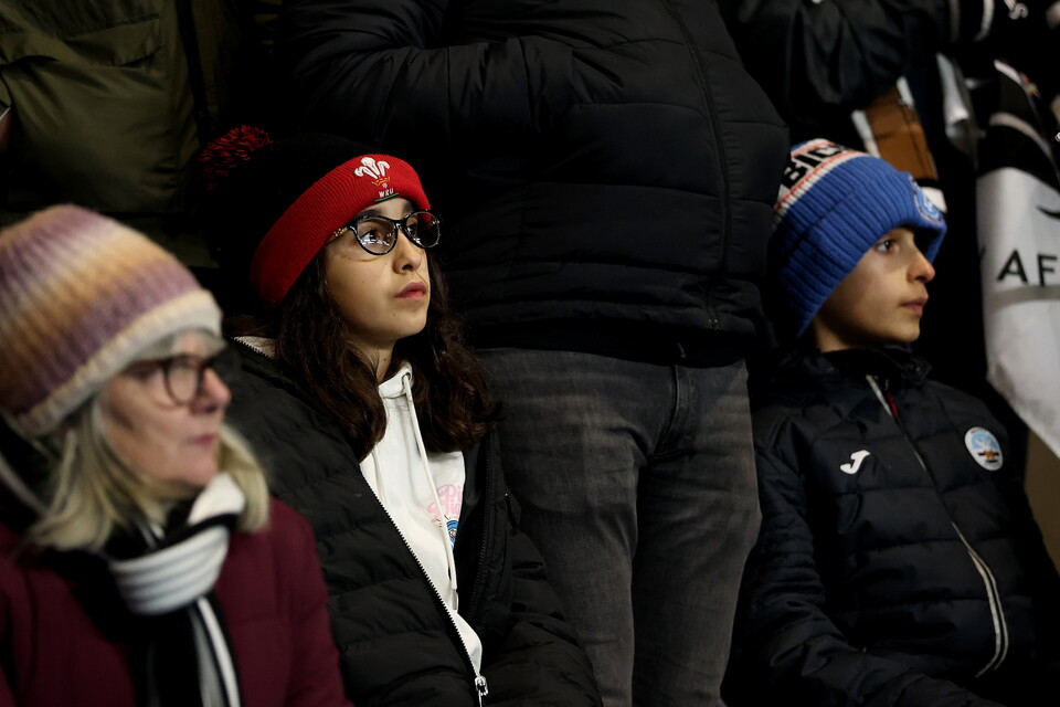 Fan gallery | Oxford away